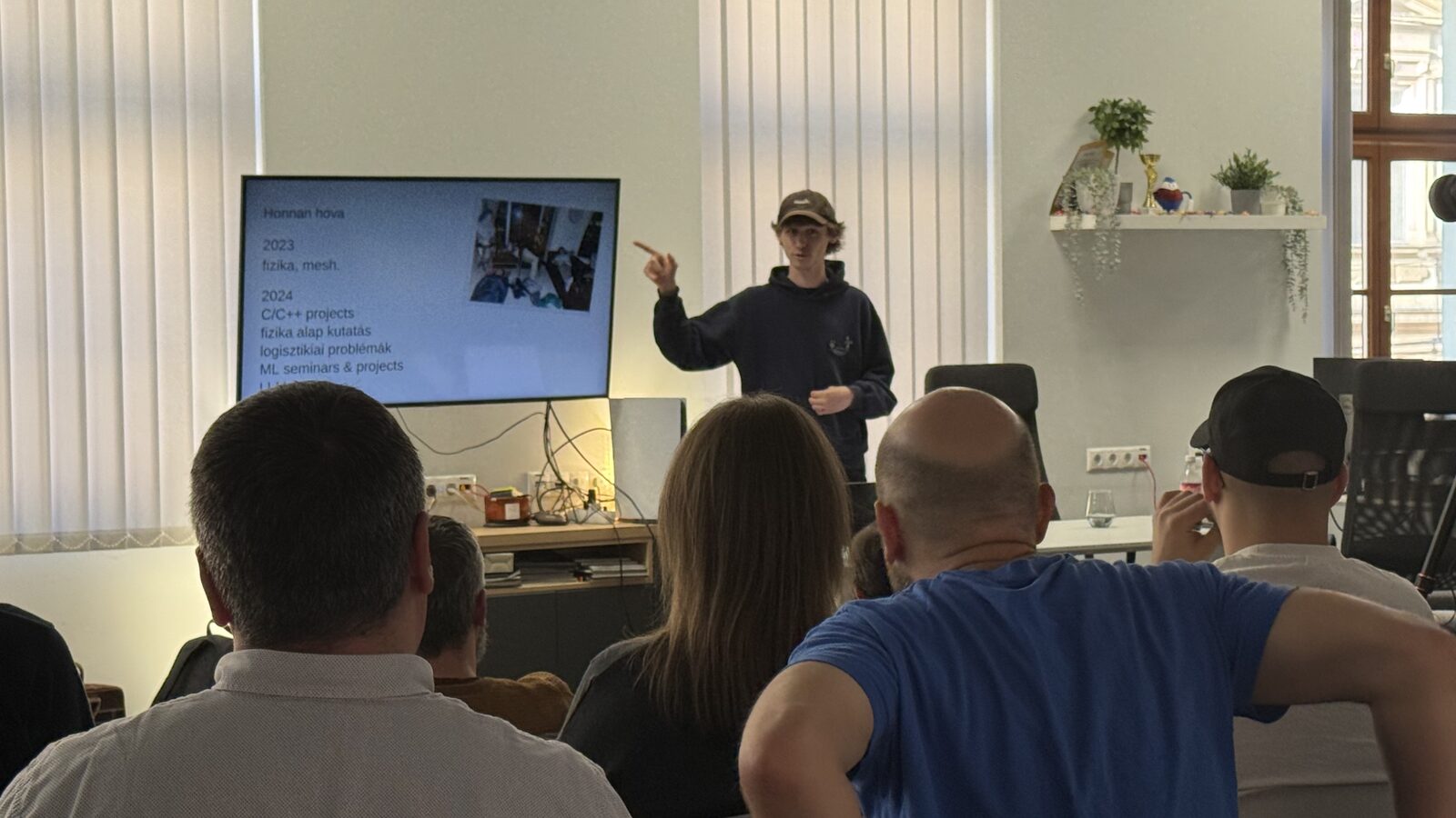 II. szegedsync - Securing agents & project showcase - meetup photo